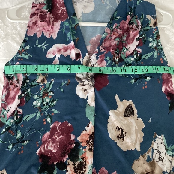 Floral Flowy Dress Tank - Picture 4 of 5